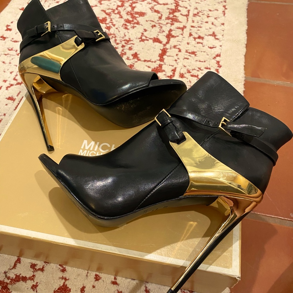 Rachel Zoe sexy black and gold heeled spring summer boots